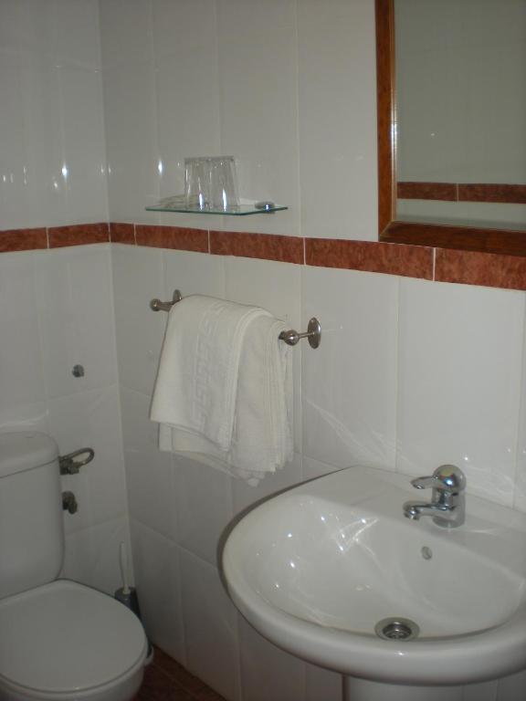 Hostal La Hispanidad Malaga Ngoại thất bức ảnh