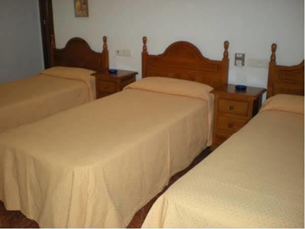Hostal La Hispanidad Malaga Ngoại thất bức ảnh